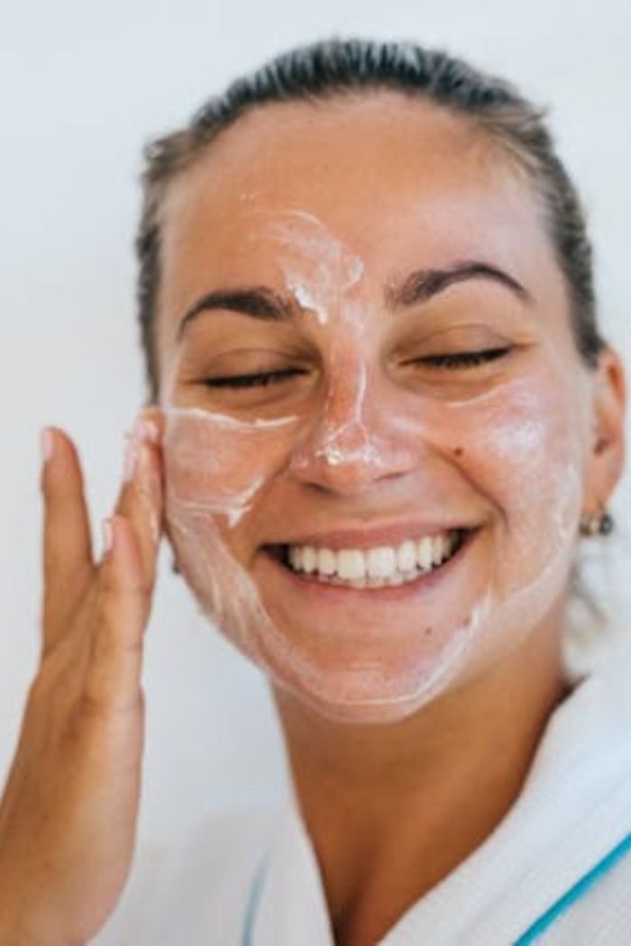 What is a European Facial and How It Benefits Your Skin
