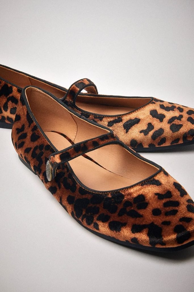 Christmas party outfits: Leopard print Mary Jane flats