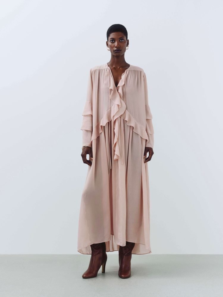 How to wear a maxi dress in winter