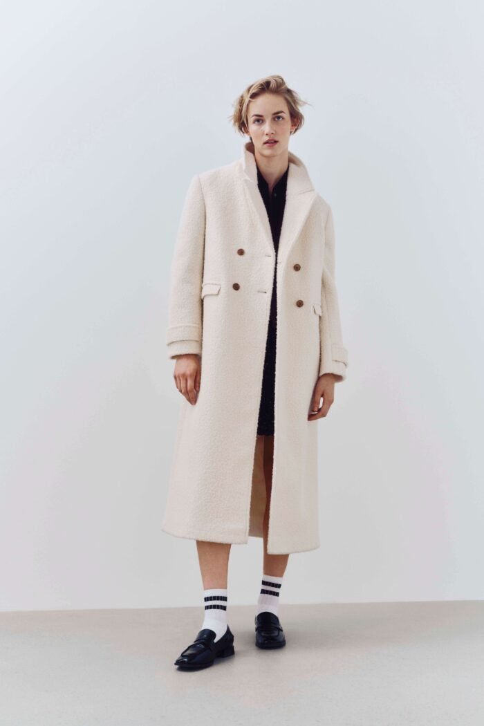 7 Chunky Loafer Outfits You’ll Have On Repeat