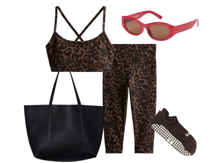 Gym Outfts: 
Leoprint crop top and  capri leggings, red sunglasses, a large black tote bag and brown grippy socks.